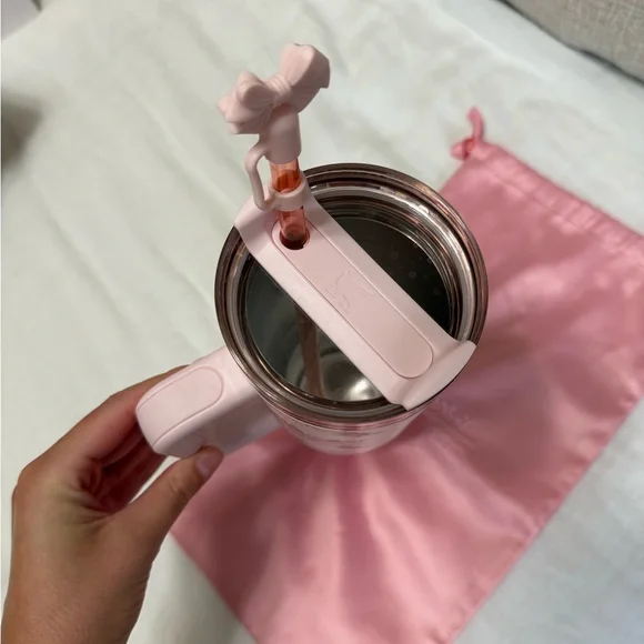 Stanley x Love Shack Fancy 40 oz tumbler - Picture 5 of 6